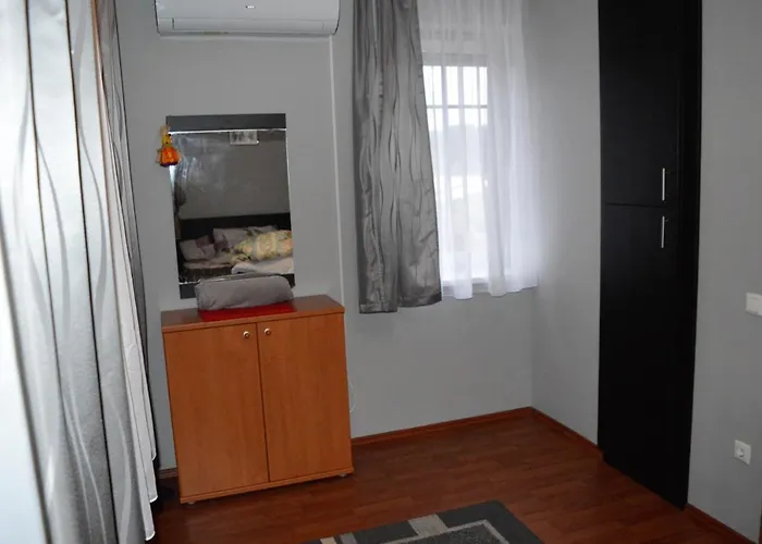 Lägenhet Chill Hill Egerszalók